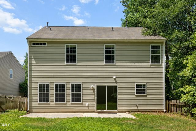 105 Chilmark Ridge Drive, Holly Springs, NC 27540