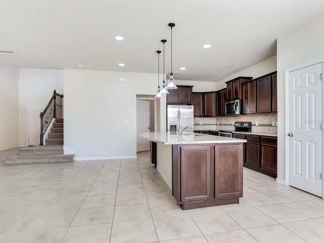 8306 RED SPRUCE AVENUE, Riverview, FL 33578