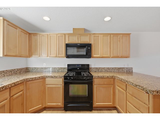 1213 Se 6TH St, Battle Ground, WA 98604