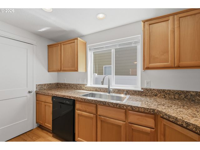 1213 Se 6TH St, Battle Ground, WA 98604