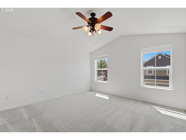 1213 Se 6TH St, Battle Ground, WA 98604