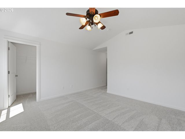 1213 Se 6TH St, Battle Ground, WA 98604