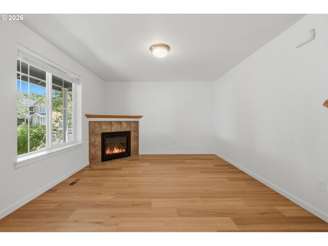 1213 Se 6TH St, Battle Ground, WA 98604