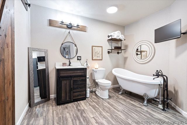 469267 W Hwy 100, Stilwell, OK 74960