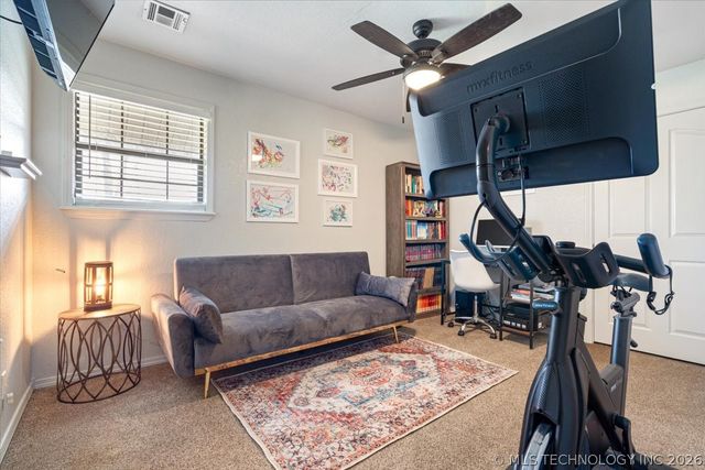 469267 W Hwy 100, Stilwell, OK 74960