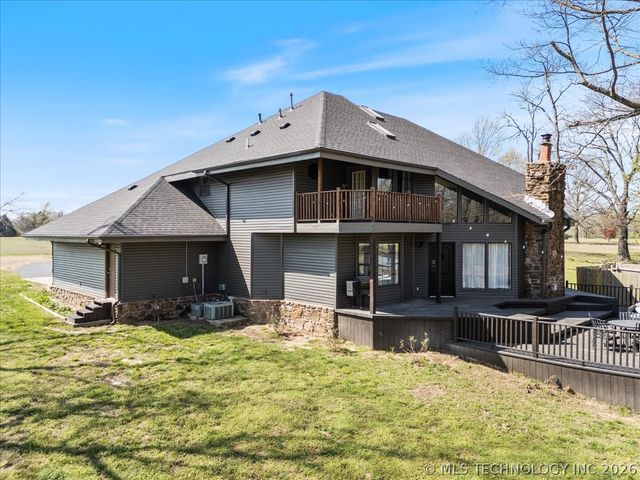 469267 W Hwy 100, Stilwell, OK 74960