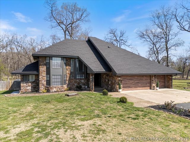 469267 W Hwy 100, Stilwell, OK 74960