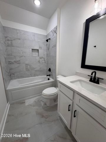 1773 Dixon Grove Lane, Grimesland, NC 27837