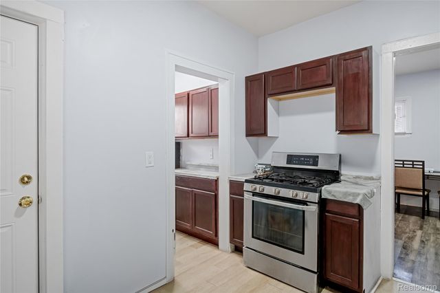 5015 Vancouver Street, Detroit, MI 48204