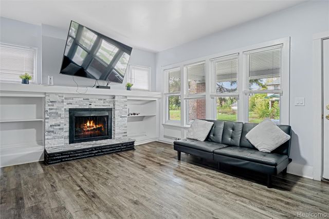 5015 Vancouver Street, Detroit, MI 48204