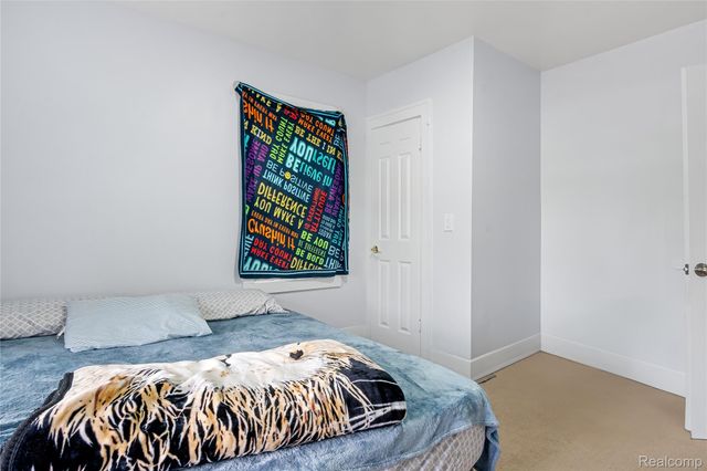 5015 Vancouver Street, Detroit, MI 48204