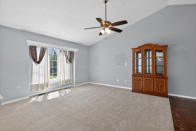 11437 Saddlebrook Circle, Pinckney, MI 48169