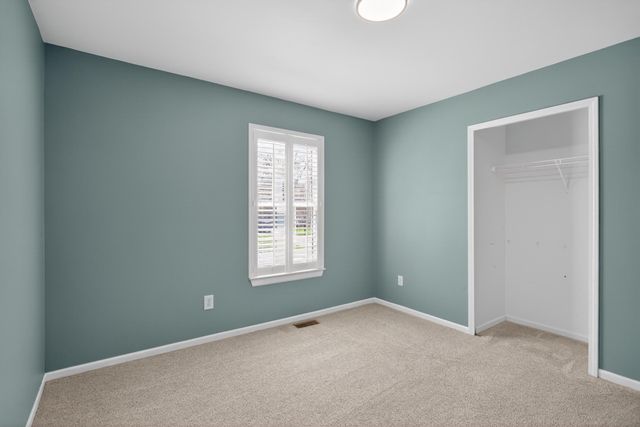11437 Saddlebrook Circle, Pinckney, MI 48169