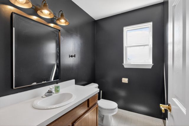 11437 Saddlebrook Circle, Pinckney, MI 48169