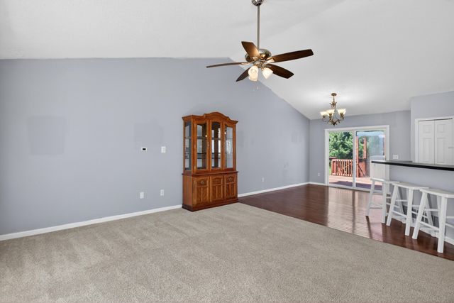 11437 Saddlebrook Circle, Pinckney, MI 48169