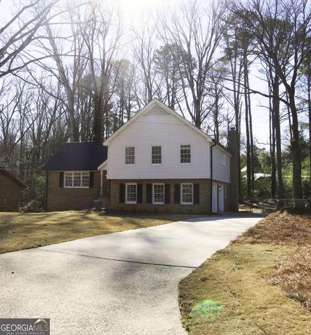 1519 Rangewood Drive SW, Lilburn, GA 30047