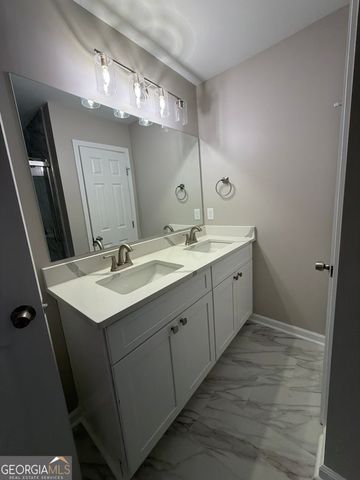 1519 Rangewood Drive SW, Lilburn, GA 30047