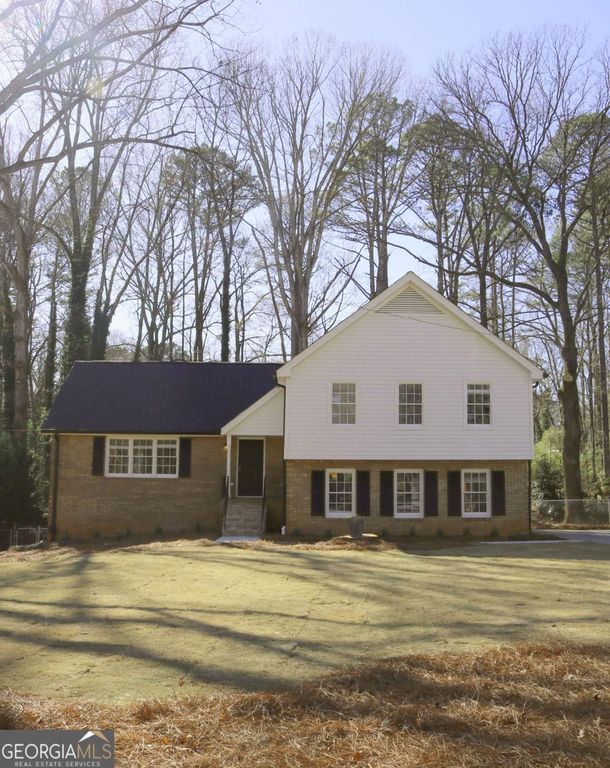 1519 Rangewood Drive SW, Lilburn, GA 30047