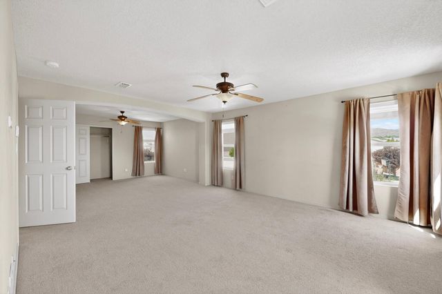 11824 Suny Bay Road SE, Albuquerque, NM 87123