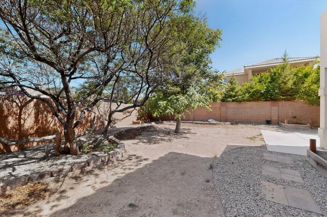 11824 Suny Bay Road SE, Albuquerque, NM 87123