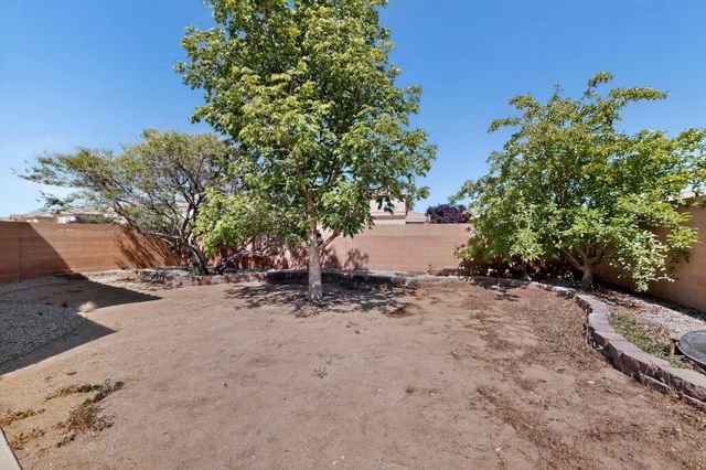 11824 Suny Bay Road SE, Albuquerque, NM 87123