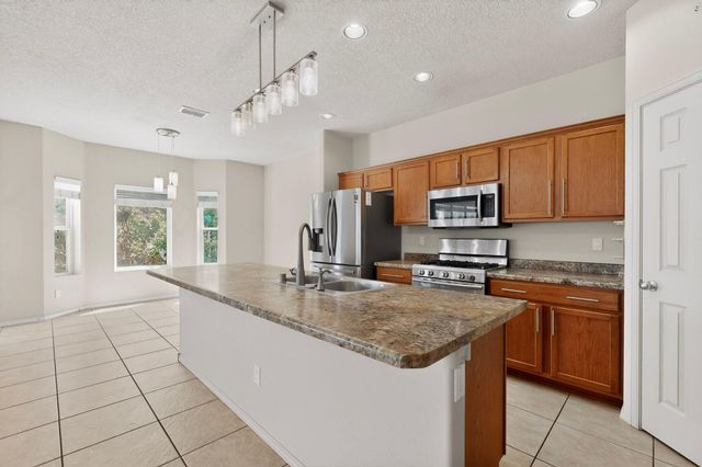 11824 Suny Bay Road SE, Albuquerque, NM 87123