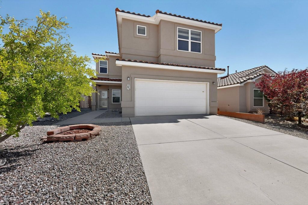 11824 Suny Bay Road SE, Albuquerque, NM 87123
