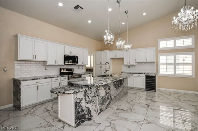 9534 Twister Trace Street, Las Vegas, NV 89178