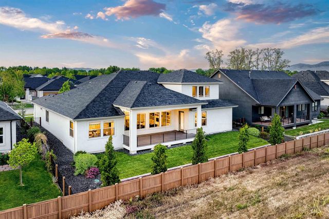 3505 W Barefoot St, Eagle, ID 83616