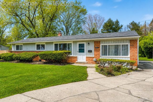 30815 Everett Street, Southfield, MI 48076