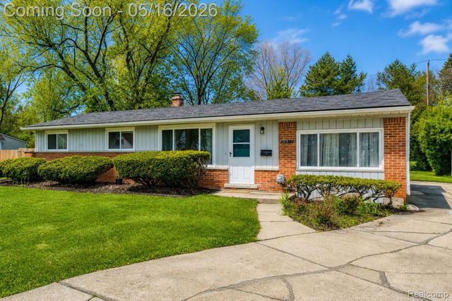 30815 Everett Street, Southfield, MI 48076