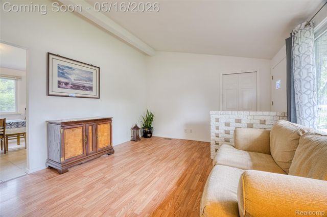 30815 Everett Street, Southfield, MI 48076