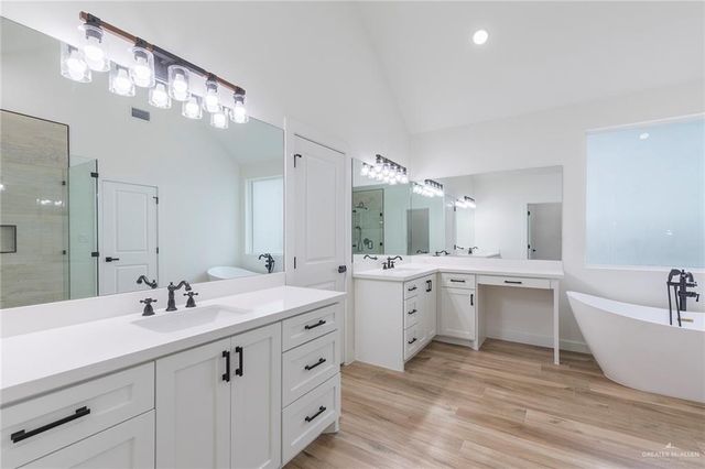 5706 N 44th Lane, Mcallen, TX 78504