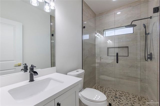 5706 N 44th Lane, Mcallen, TX 78504