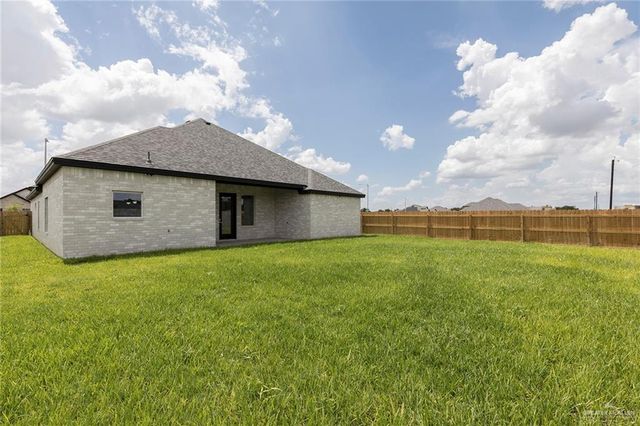 5706 N 44th Lane, Mcallen, TX 78504