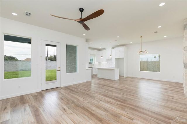 5706 N 44th Lane, Mcallen, TX 78504