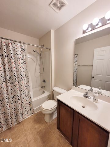 11721 Coppergate Drive 106, Raleigh, NC 27614