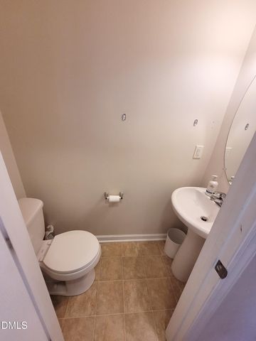 11721 Coppergate Drive 106, Raleigh, NC 27614