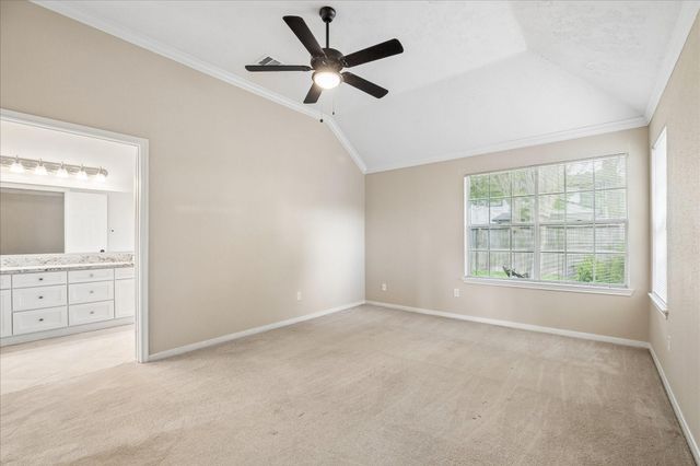 723 Lochnell Drive, Houston, TX 77062