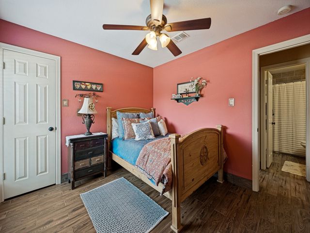 149 Roberts Drive, Saginaw, TX 76179