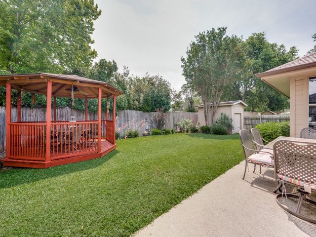 149 Roberts Drive, Saginaw, TX 76179