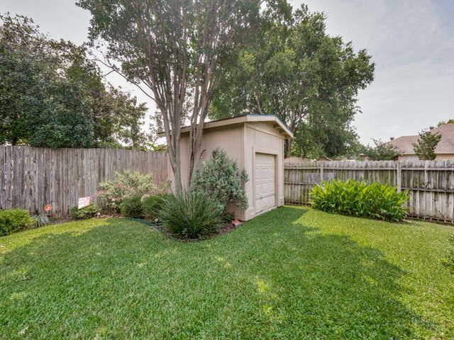 149 Roberts Drive, Saginaw, TX 76179