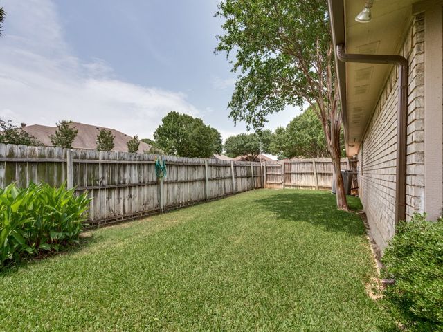 149 Roberts Drive, Saginaw, TX 76179