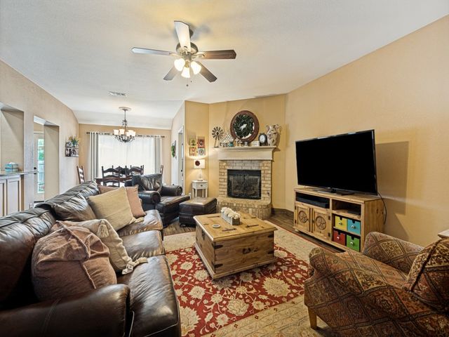 149 Roberts Drive, Saginaw, TX 76179