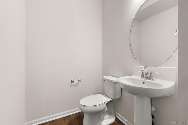 8743 Grove Street, Washington Township, MI 48094