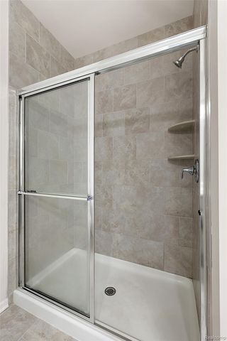 8743 Grove Street, Washington Township, MI 48094