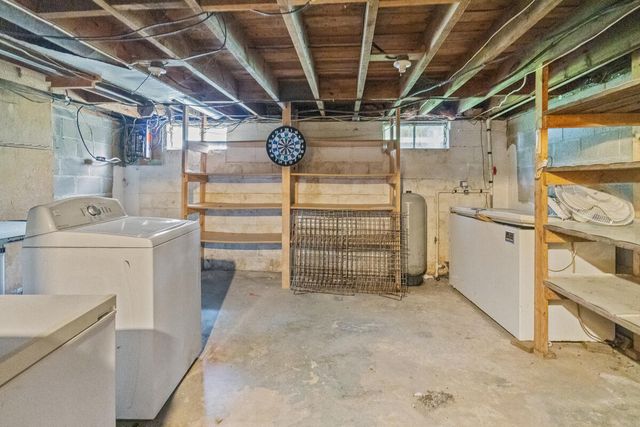172 Bridge Street, Newaygo City, MI 49337