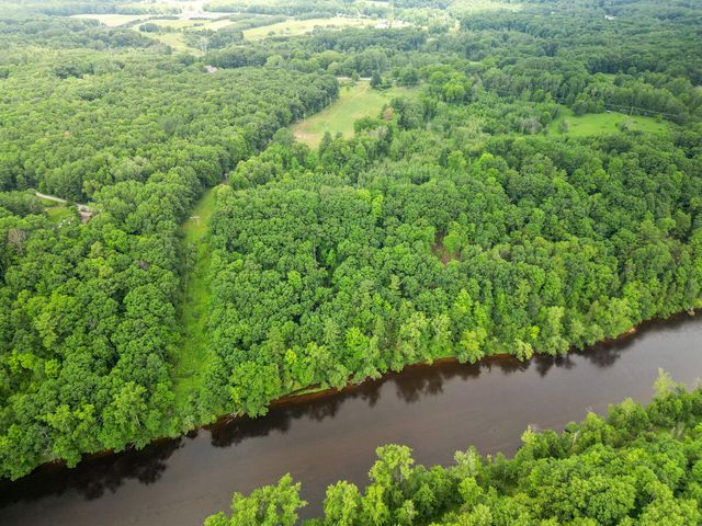 172 Bridge Street, Newaygo City, MI 49337