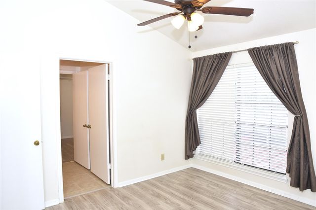 2121 El Paseo Street 2000, Houston, TX 77054