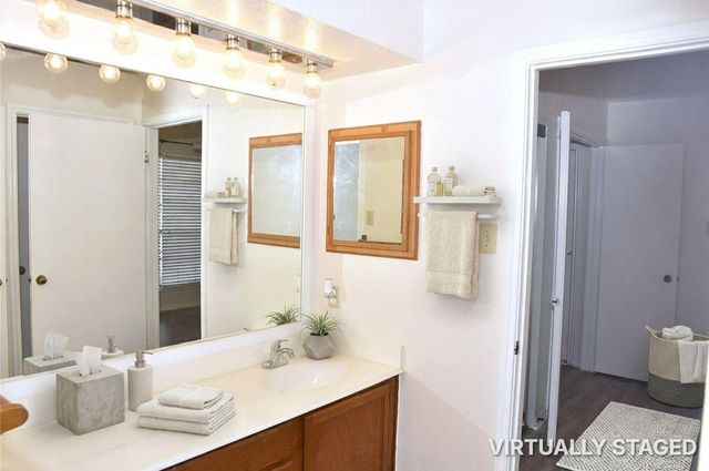 2121 El Paseo Street 2000, Houston, TX 77054